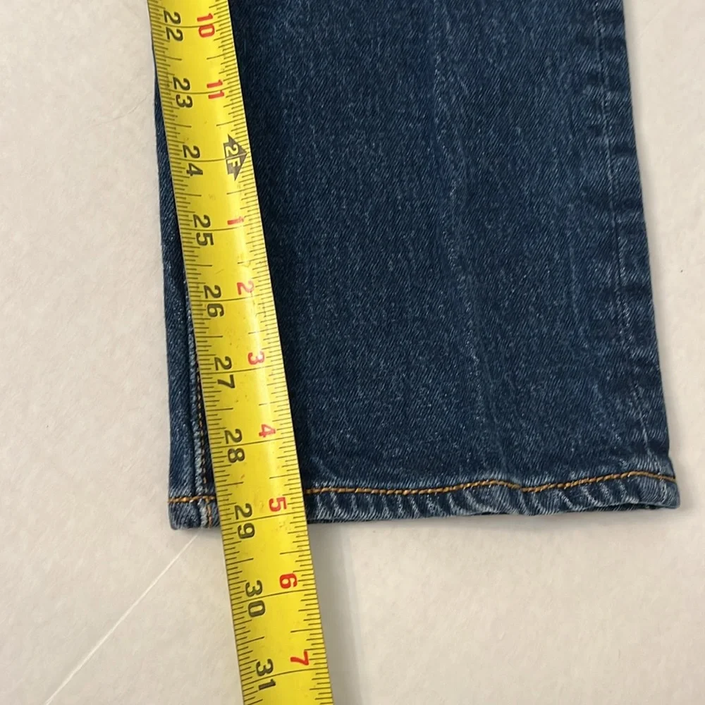 LEVI’S 501 DARKWASH STRAIGHT LEG BUTTON FLY COTTON JEANS SIZE 30x29